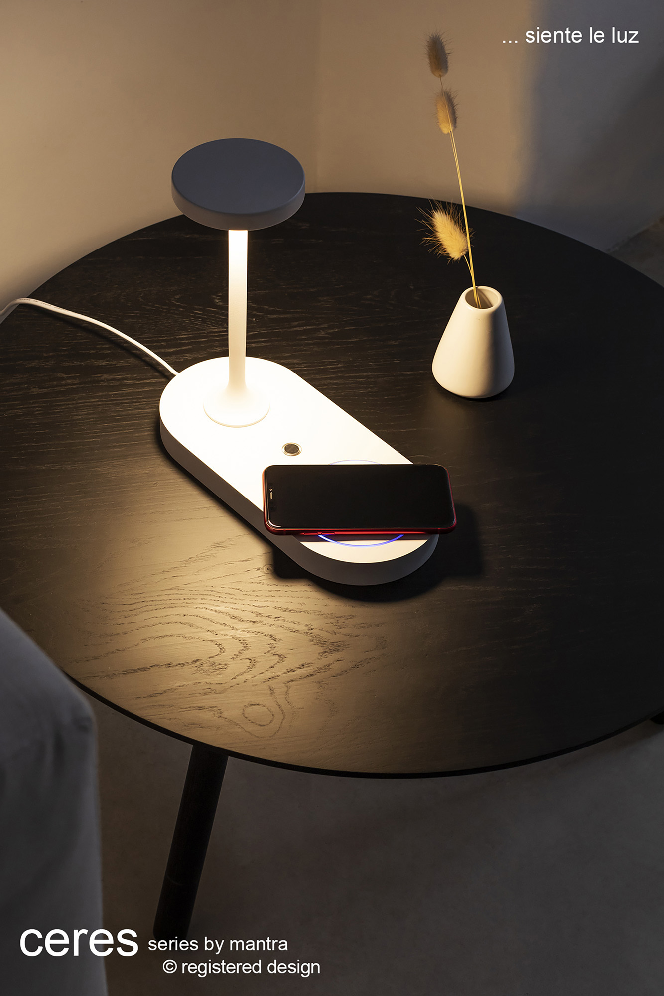 Ceres Table Lamps Mantra USB & Wireless